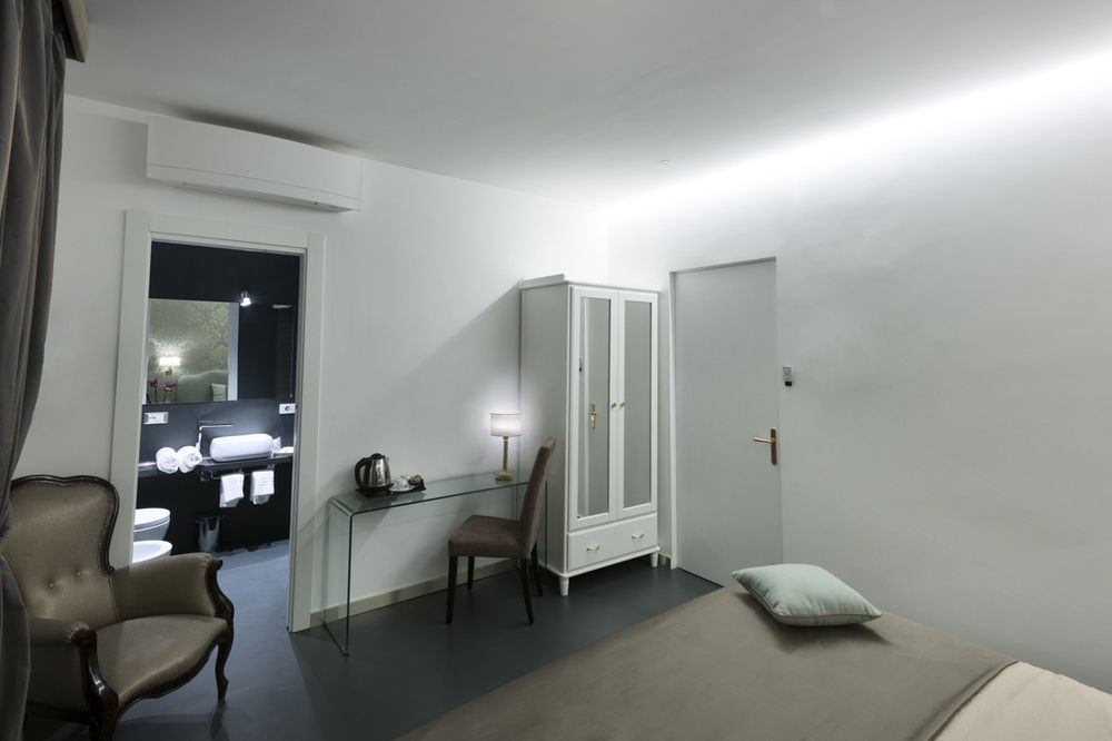 Pensión Residenza Monfy 3*